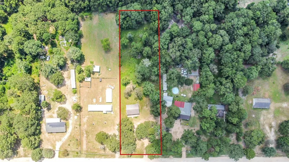 461 Trails End Drive Cleveland, TX 77328