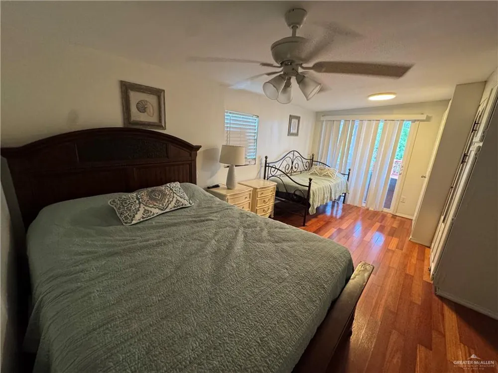 117 Abalone Circle Port Isabel, TX 78578