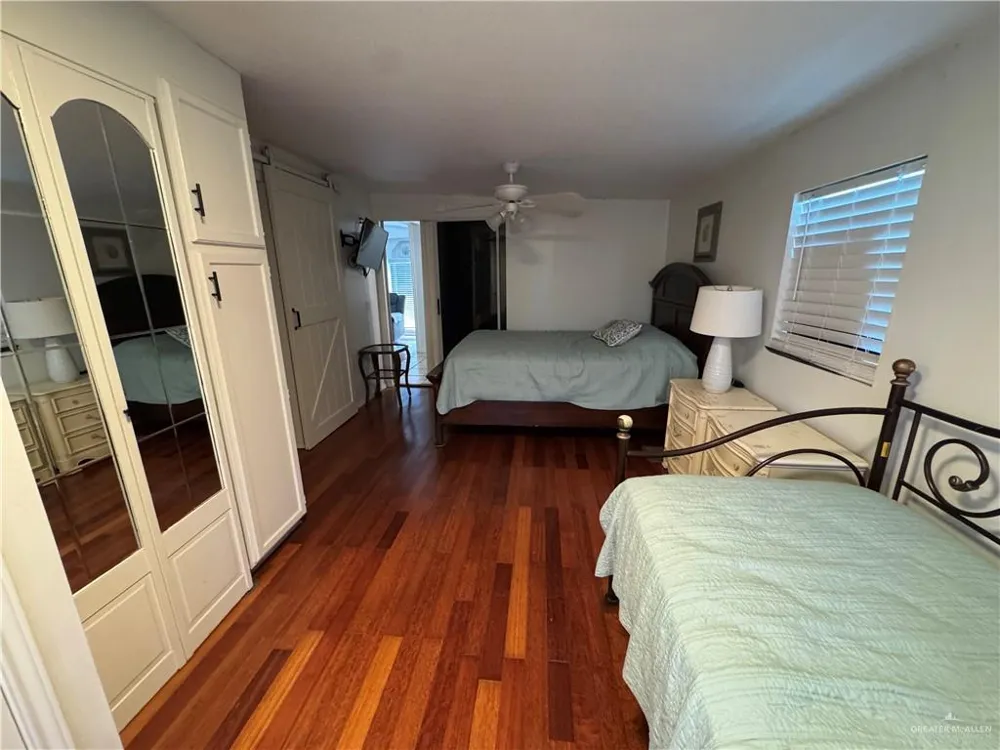 117 Abalone Circle Port Isabel, TX 78578