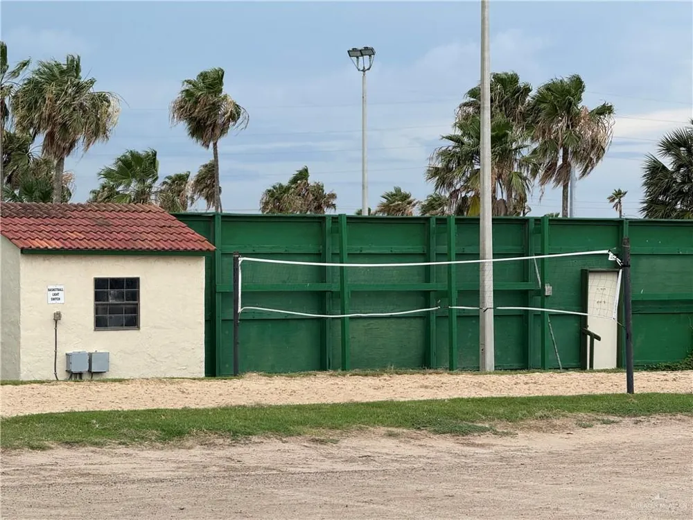 117 Abalone Circle Port Isabel, TX 78578