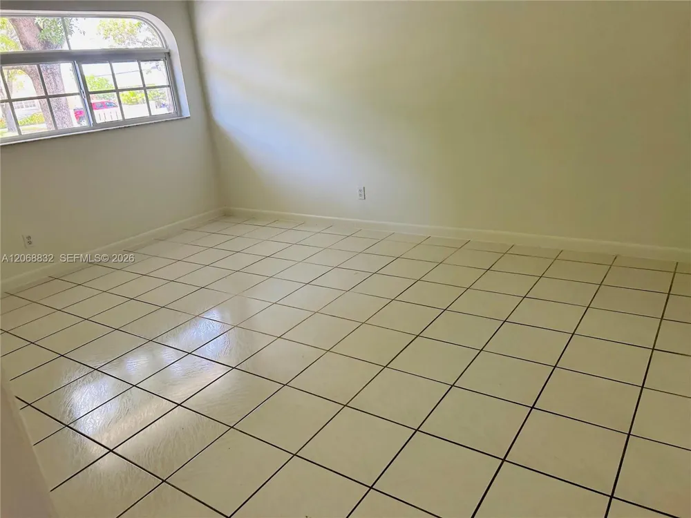 16971 SW 113th Ct #31444E Miami, FL 33157