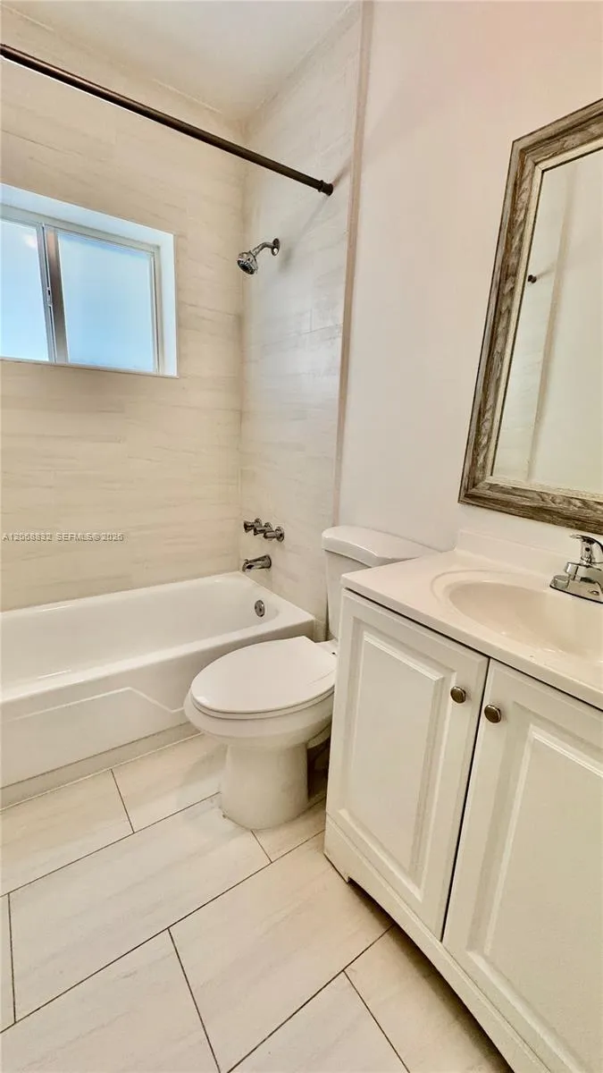 16971 SW 113th Ct #31444E Miami, FL 33157