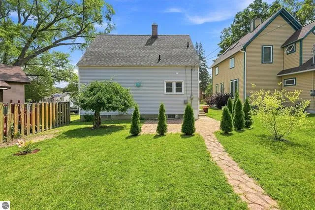 521 E Chapin Street Cadillac City, MI 49601