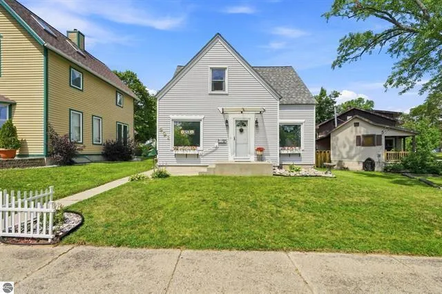 521 E Chapin Street Cadillac City, MI 49601