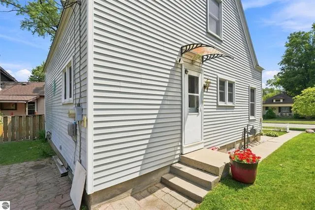 521 E Chapin Street Cadillac City, MI 49601
