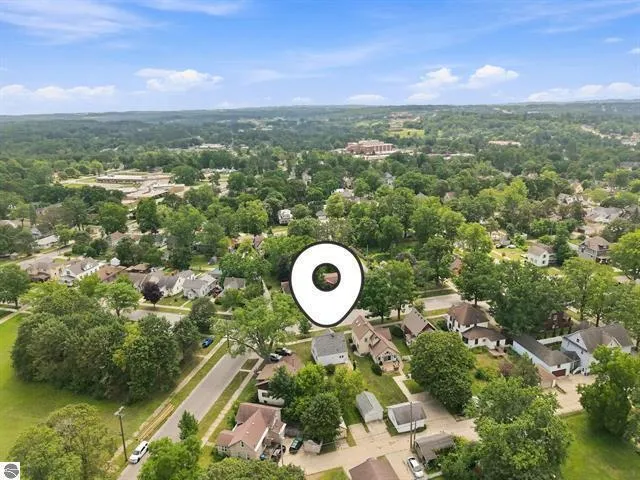 521 E Chapin Street Cadillac City, MI 49601