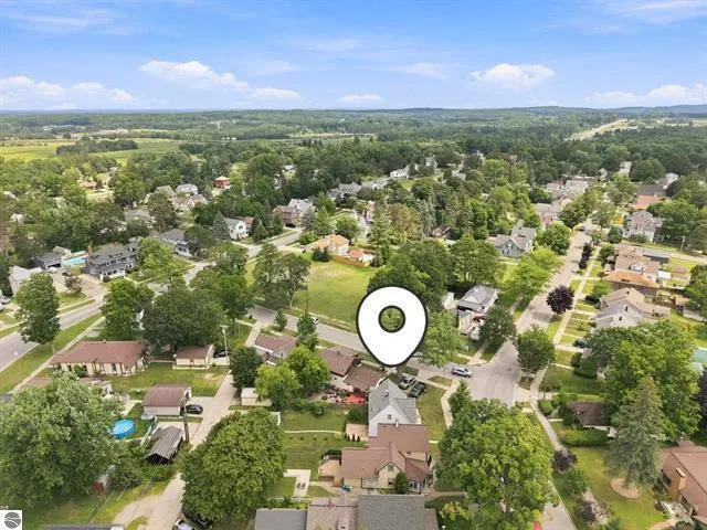 521 E Chapin Street Cadillac City, MI 49601