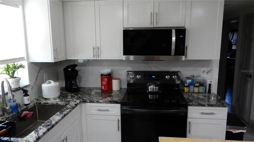 3504 CONNON DRIVE New Port Richey, FL 34652