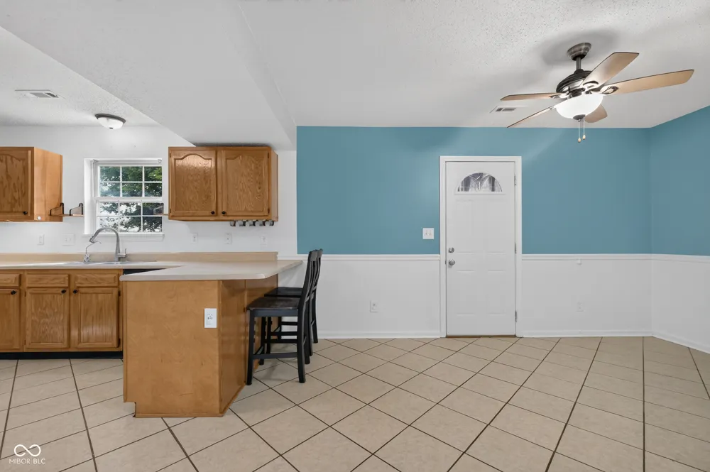 605 Sunmeadow Lane Avon, IN 46123