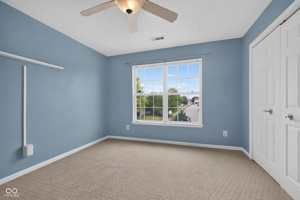 605 Sunmeadow Lane Avon, IN 46123