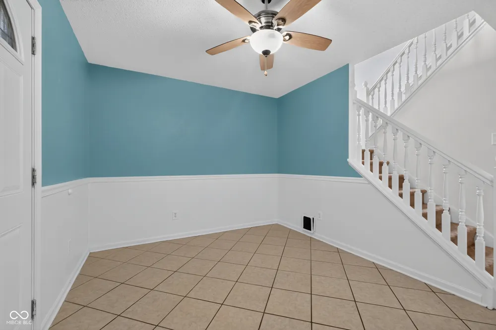 605 Sunmeadow Lane Avon, IN 46123