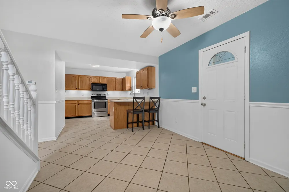 605 Sunmeadow Lane Avon, IN 46123