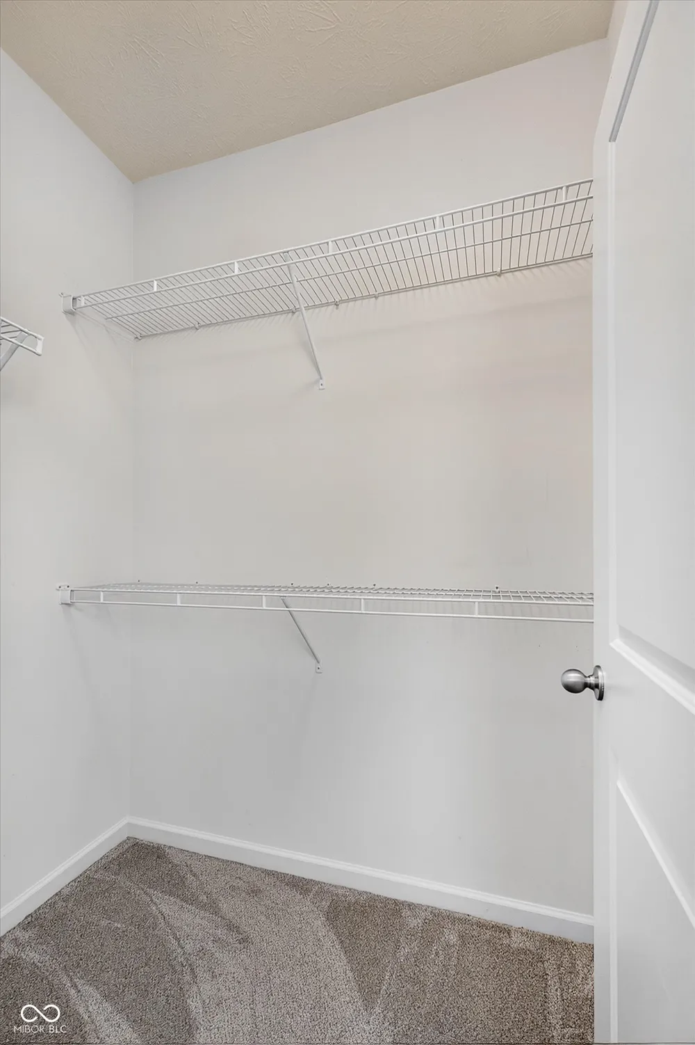 8922 Springview Drive McCordsville, IN 46055