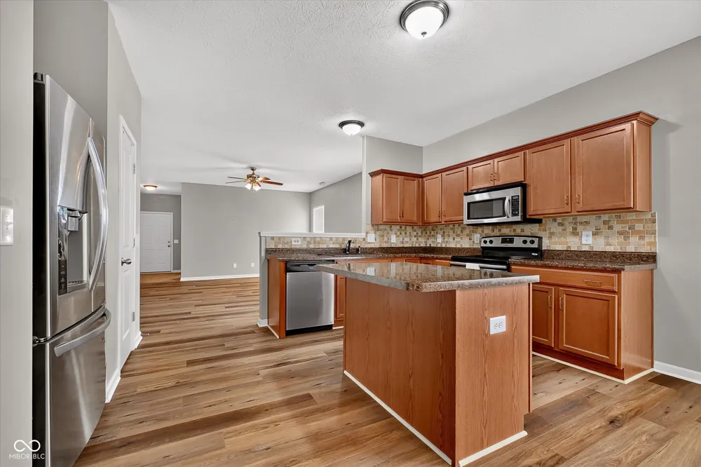 8922 Springview Drive McCordsville, IN 46055