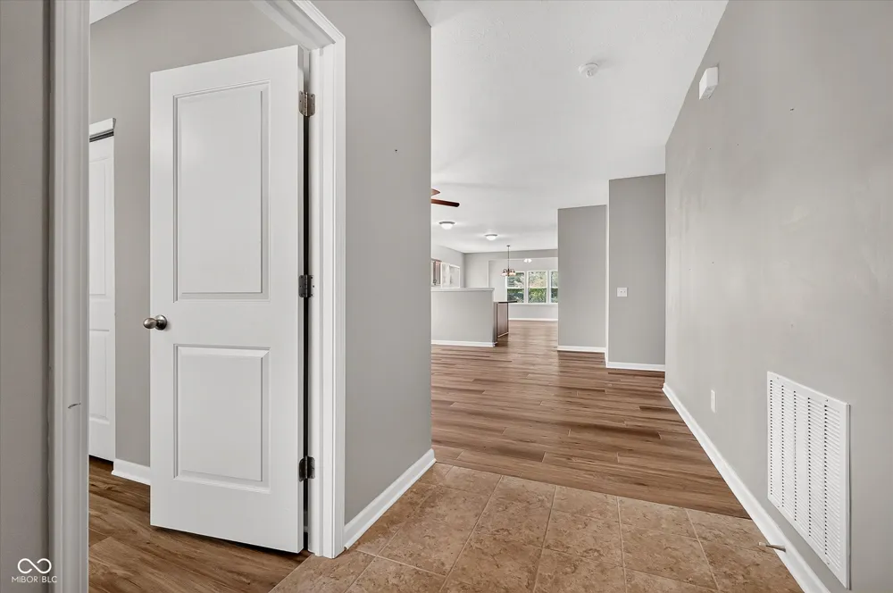 8922 Springview Drive McCordsville, IN 46055