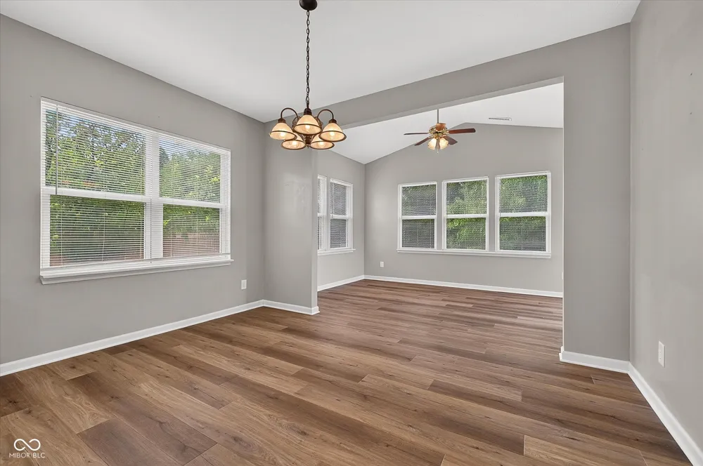 8922 Springview Drive McCordsville, IN 46055