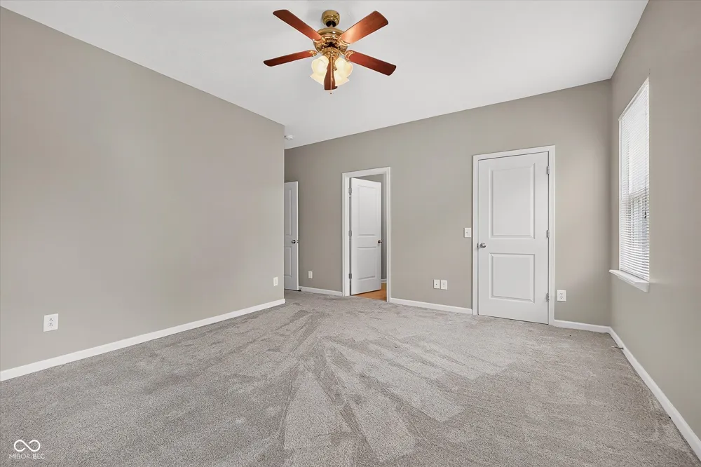 8922 Springview Drive McCordsville, IN 46055