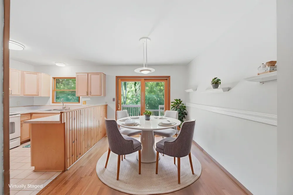326 E Franklin Street Clinton, MI 49236