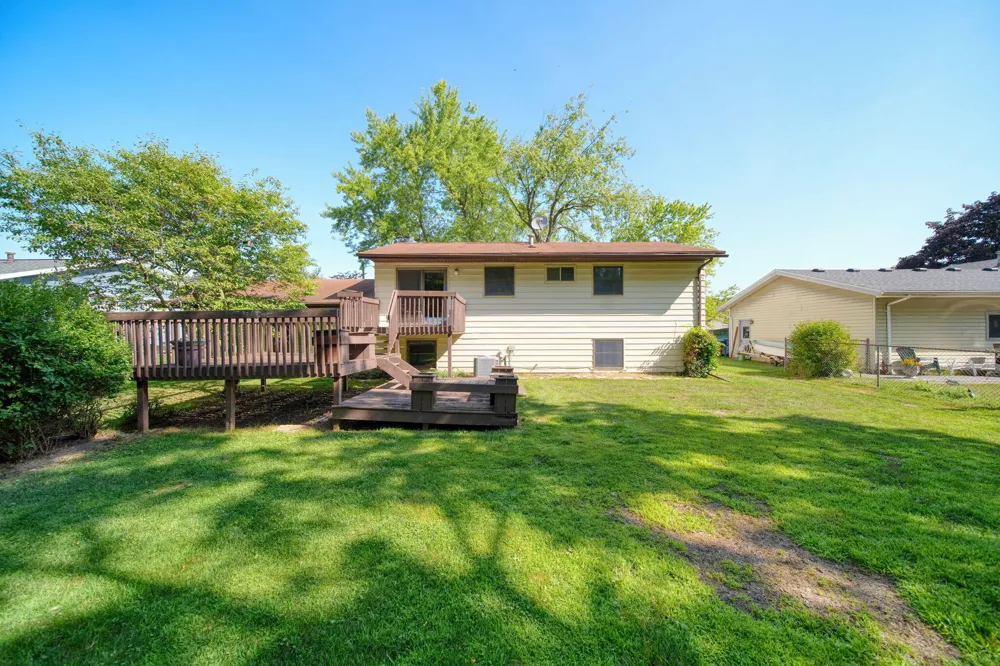 326 E Franklin Street Clinton, MI 49236