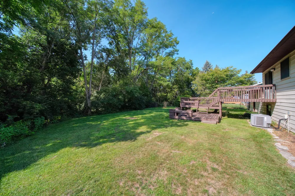 326 E Franklin Street Clinton, MI 49236
