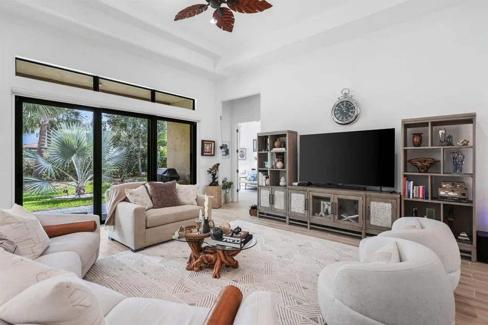 9368 CANTAL CIRCLE E Parkland, FL 33076