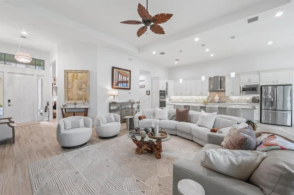 9368 CANTAL CIRCLE E Parkland, FL 33076
