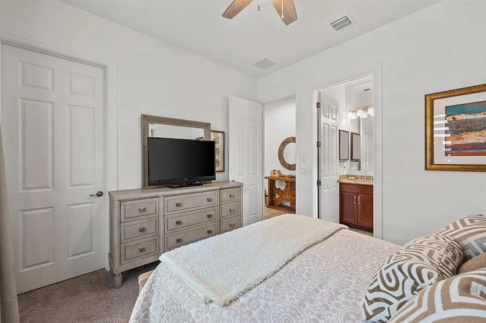 9368 CANTAL CIRCLE E Parkland, FL 33076