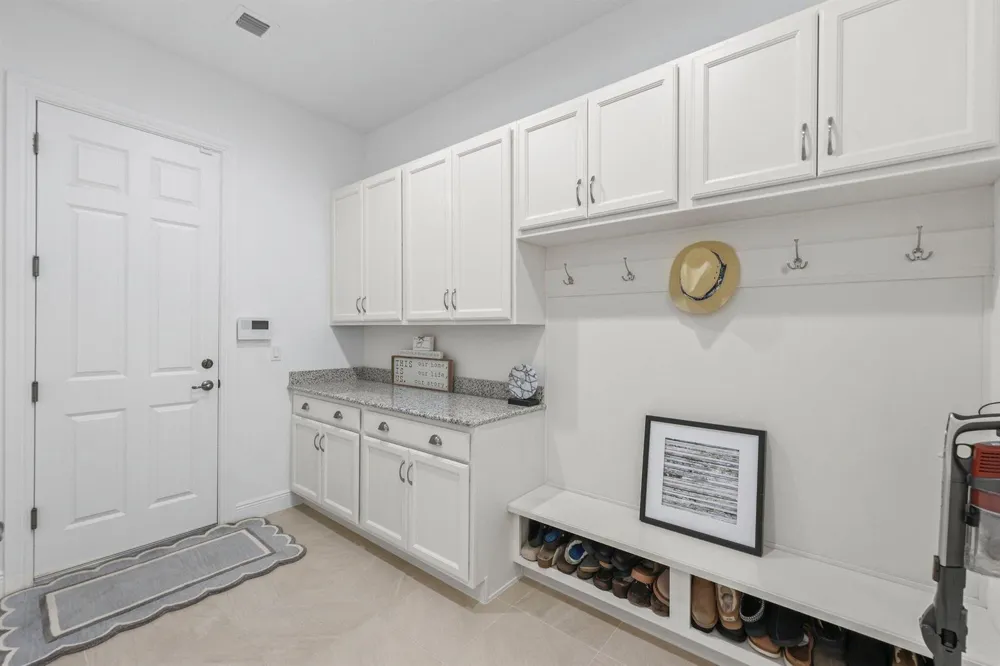 9368 CANTAL CIRCLE E Parkland, FL 33076