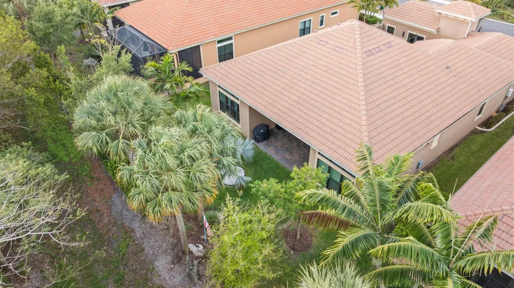 9368 CANTAL CIRCLE E Parkland, FL 33076