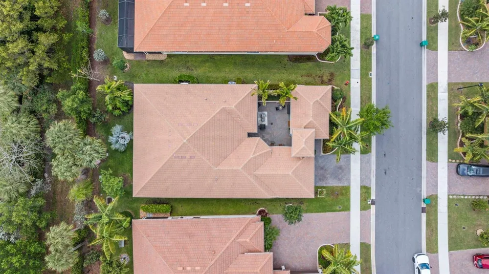 9368 CANTAL CIRCLE E Parkland, FL 33076