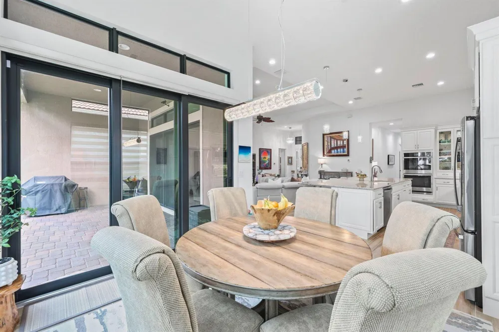 9368 CANTAL CIRCLE E Parkland, FL 33076