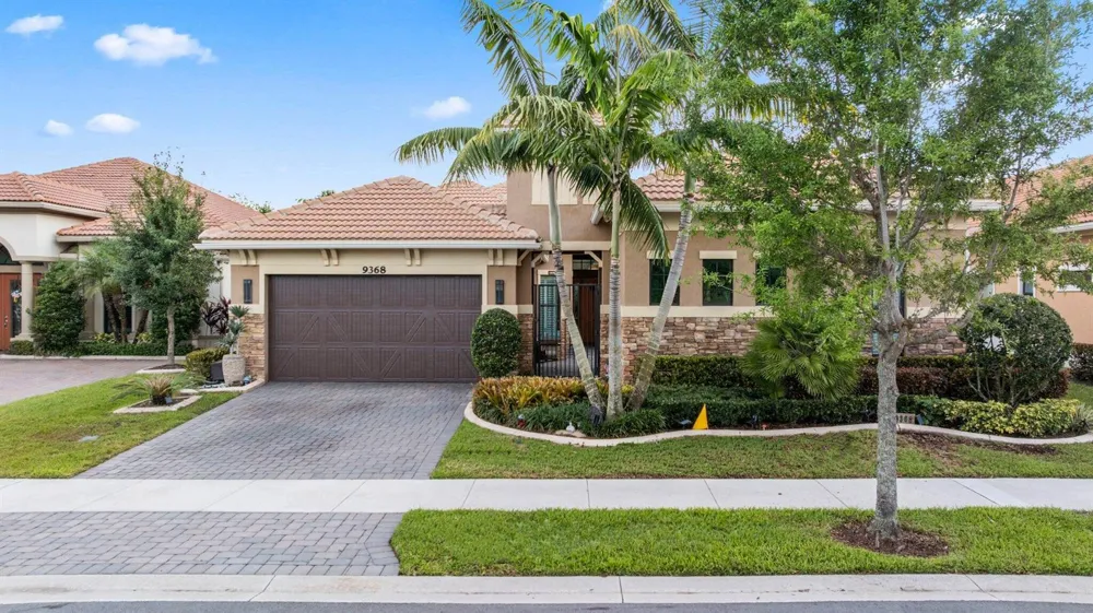 9368 CANTAL CIRCLE E Parkland, FL 33076