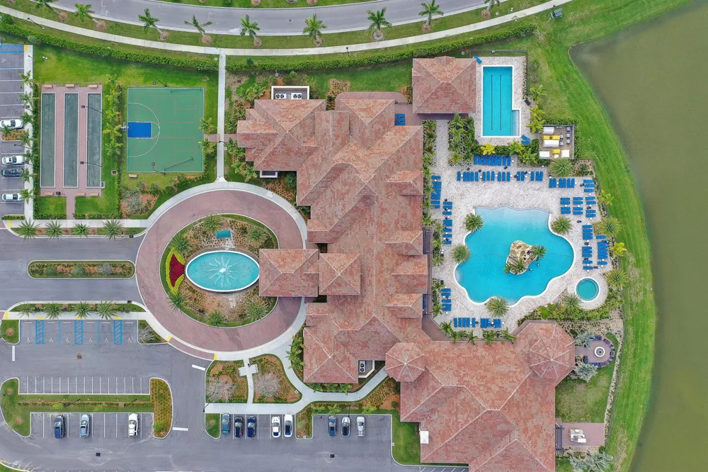 9368 CANTAL CIRCLE E Parkland, FL 33076