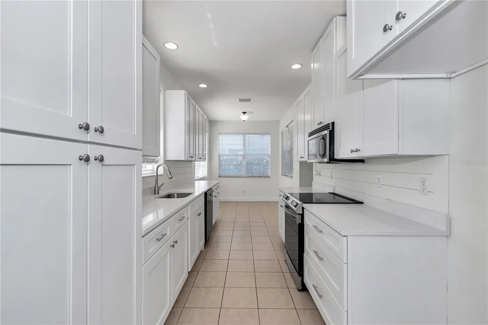 3302 SW 38TH PLACE ocala, FL 34474