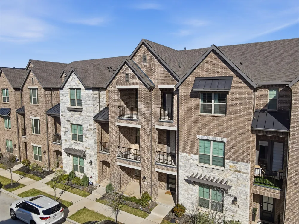 311 Ukiah Street Lewisville, TX 75056