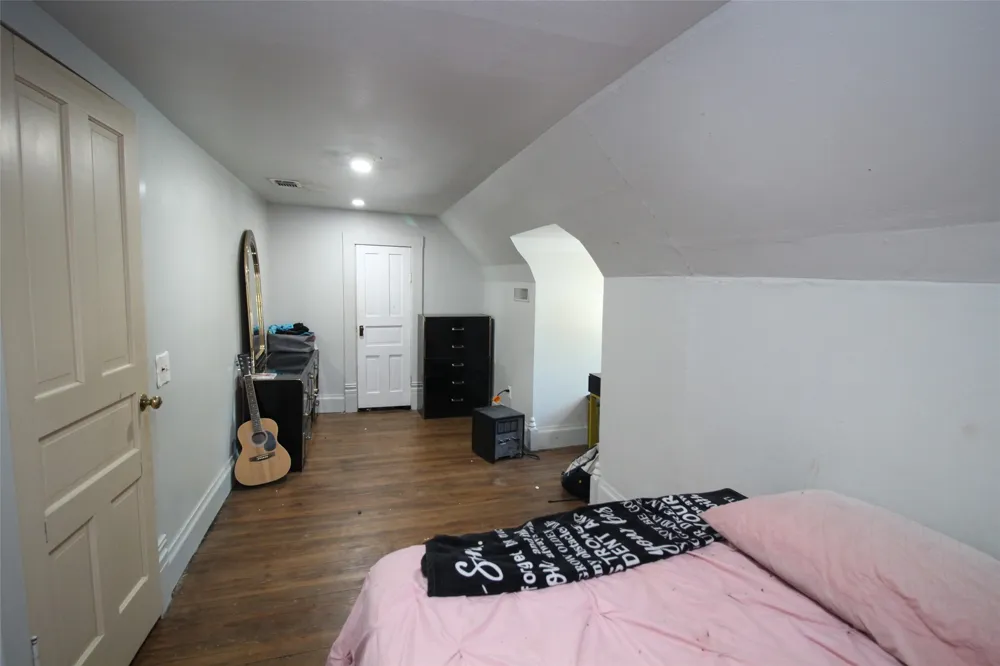 461 S 9th Avenue Munday, TX 76371