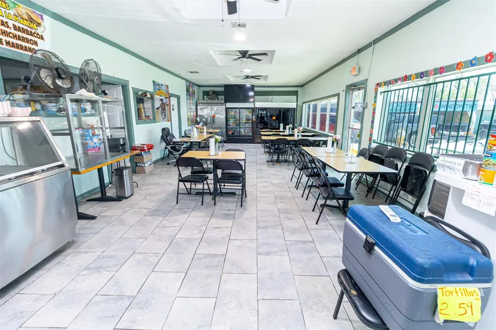 1137 Freeport Street Houston, TX 77015