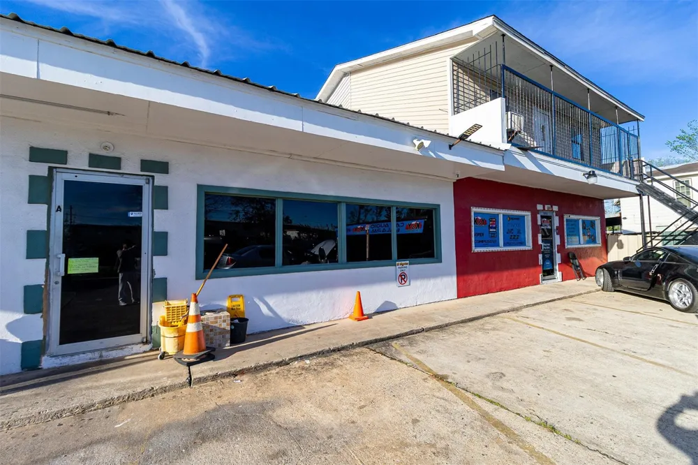 1137 Freeport Street Houston, TX 77015