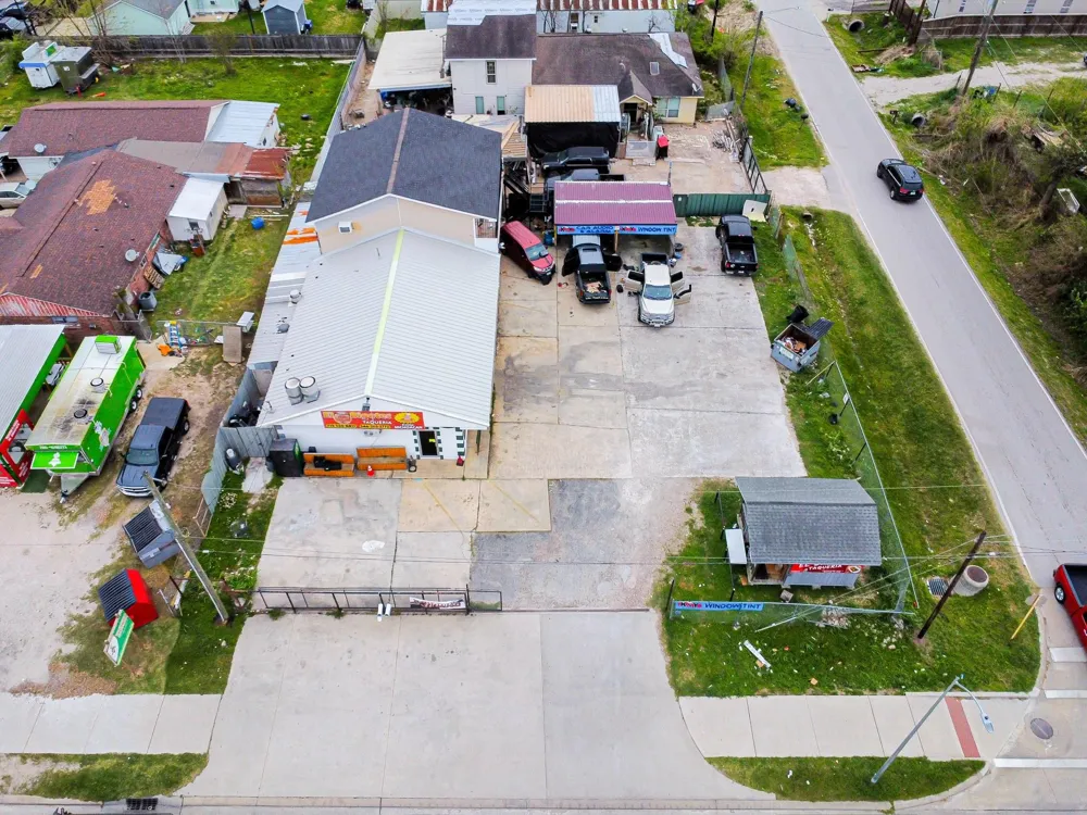 1137 Freeport Street Houston, TX 77015