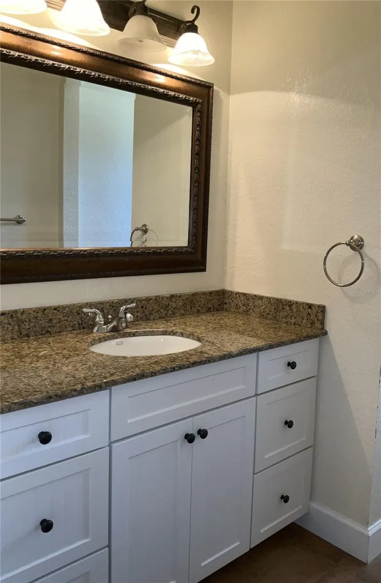 3613 S SUMMERLIN AVENUE Orlando, FL 32806