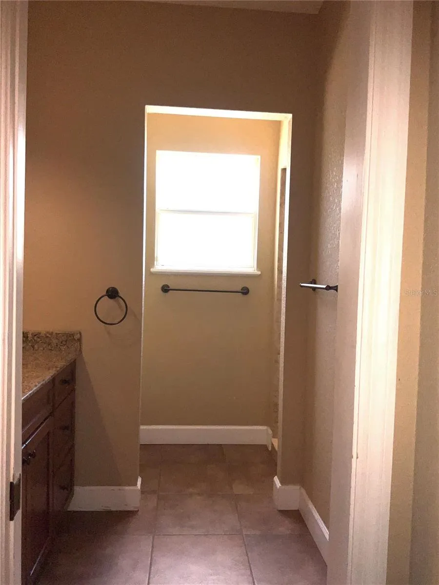 3613 S SUMMERLIN AVENUE Orlando, FL 32806