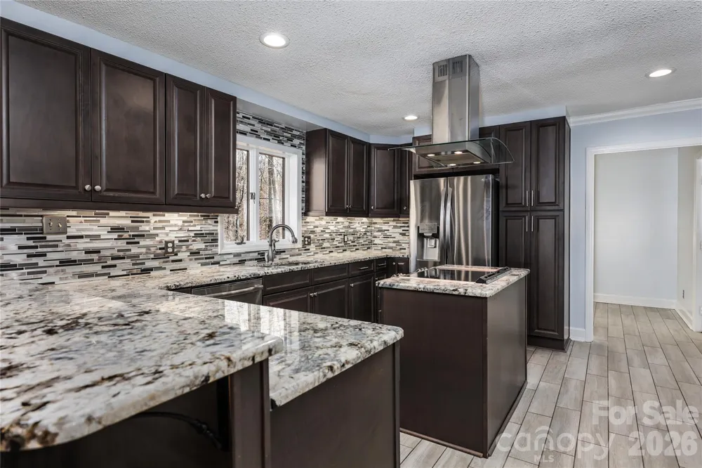 682 Cecil Street Thomasville, NC 27360