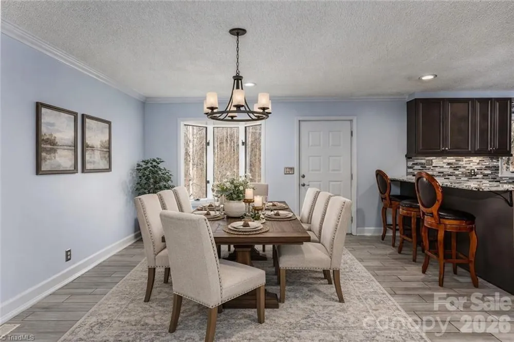 682 Cecil Street Thomasville, NC 27360