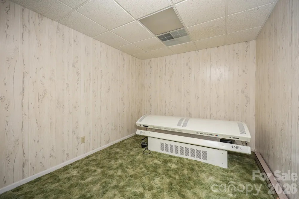 682 Cecil Street Thomasville, NC 27360