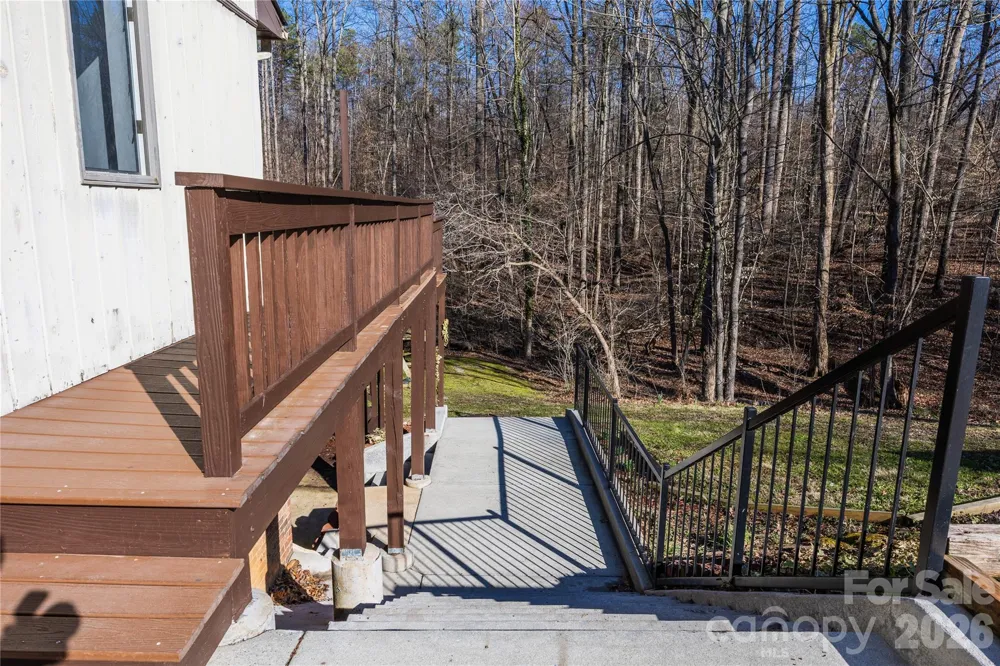 682 Cecil Street Thomasville, NC 27360