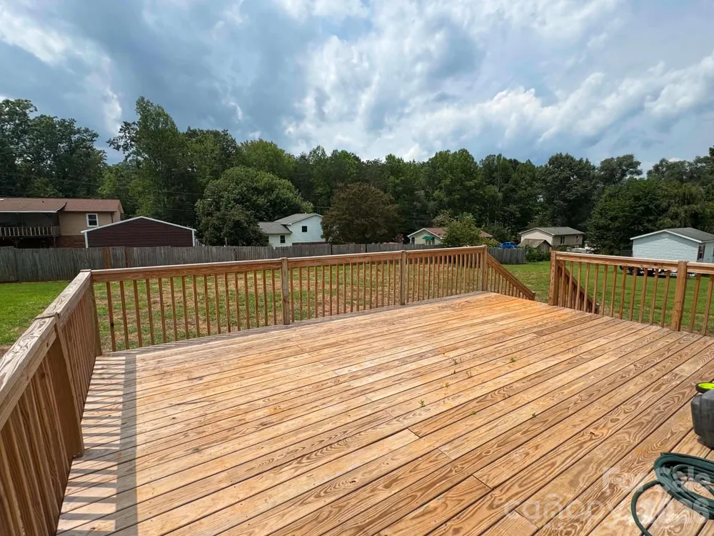 115 Robert Drive State Road, NC 28676