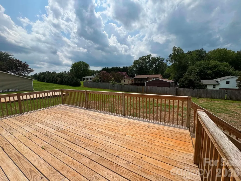 115 Robert Drive State Road, NC 28676