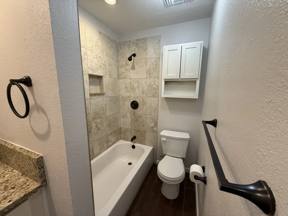 2317 Aquaduct Drive Bedford, TX 76022