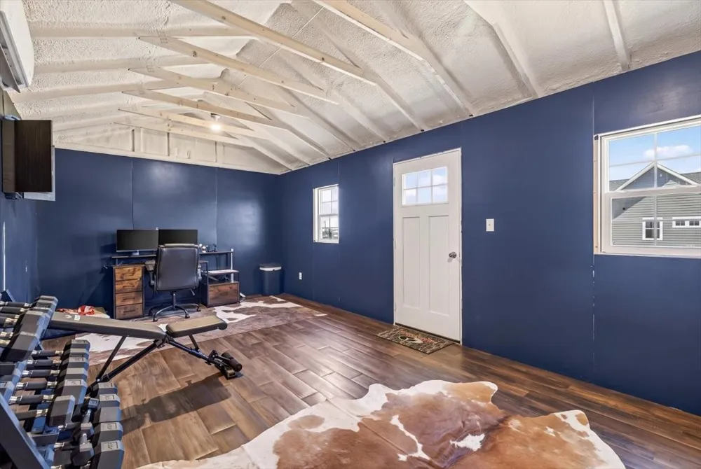 18244 County Road 4001 Mabank, TX 75147