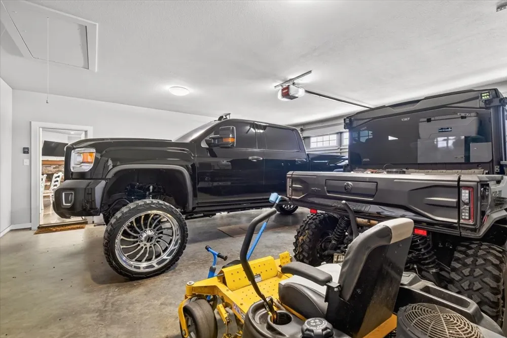 18244 County Road 4001 Mabank, TX 75147